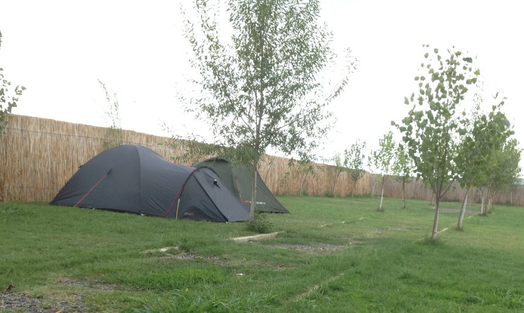 camping cu cortul in delta dunarii